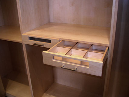 Cajón de diseño con complementos